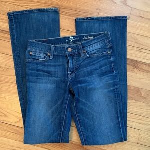 Seven Jeans. Bootcut. Size 25. Good condition.
